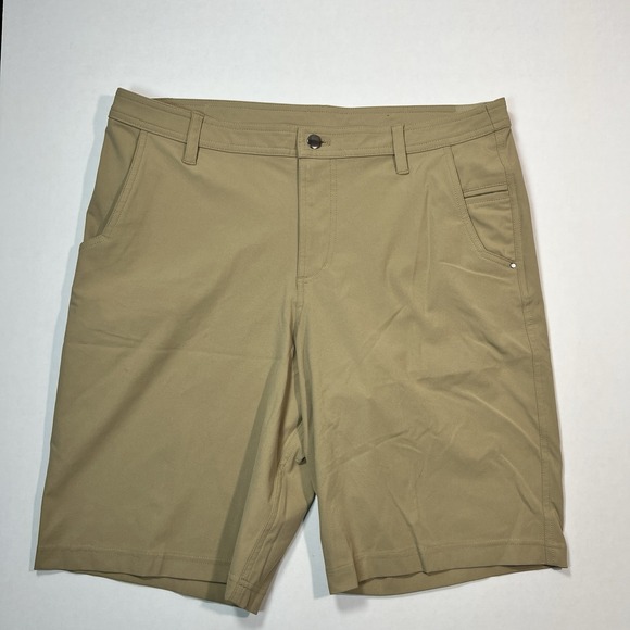 Lululemon Shorts Men's Sz 35 Kahuna Golf Athletic Stretch Performance 11" Khaki - Picture 1 of 11